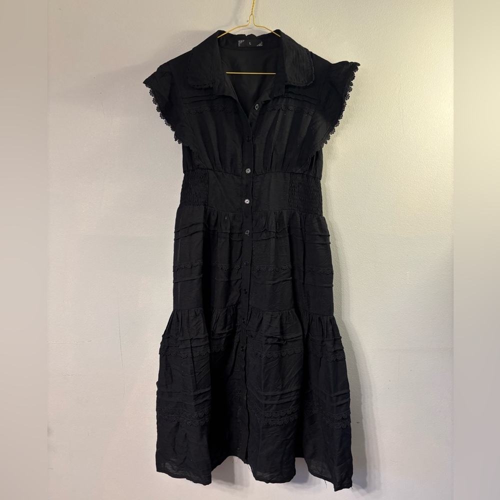 Elegant Black Button-Up Midi Dress